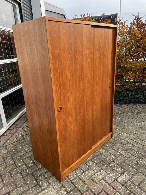 Image 1 of Jaren zeventig kledingkast, teak