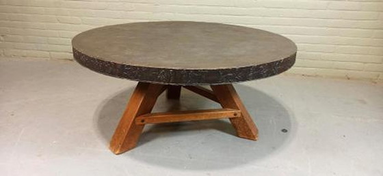 Image 1 of Vintage brutalistische salontafel, rond
