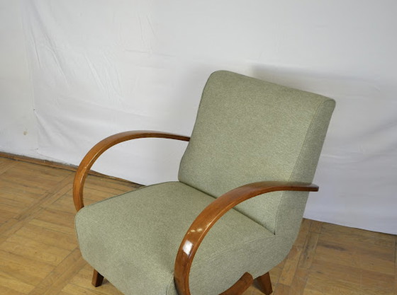 Image 1 of Fauteuil van Jindrich Halabala