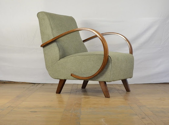 Image 1 of Fauteuil van Jindrich Halabala