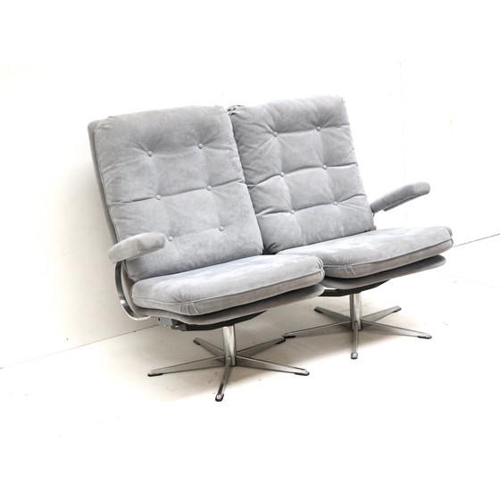 Image 1 of Vintage 2-zits bank met grijs suède bekleding gemaakt in de jaren '70