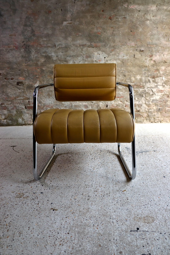 Image 1 of 2x Eileen Gray Bonaparte fauteuils