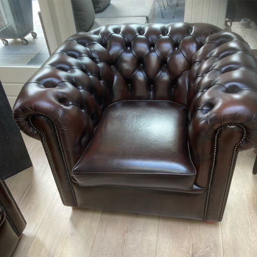 2x Chesterfield stoelen