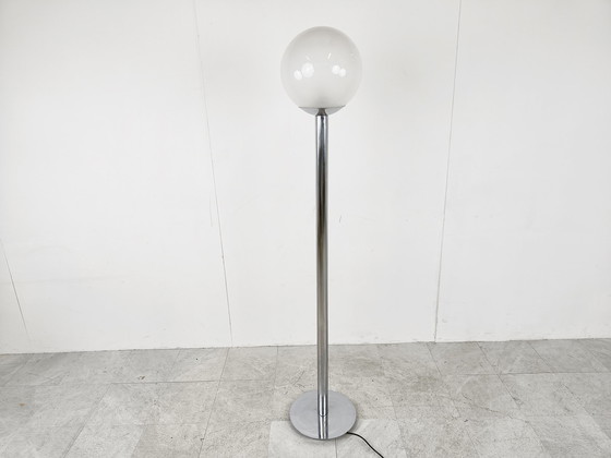 Image 1 of Vintage vloerlamp van chroom en glas, jaren 70