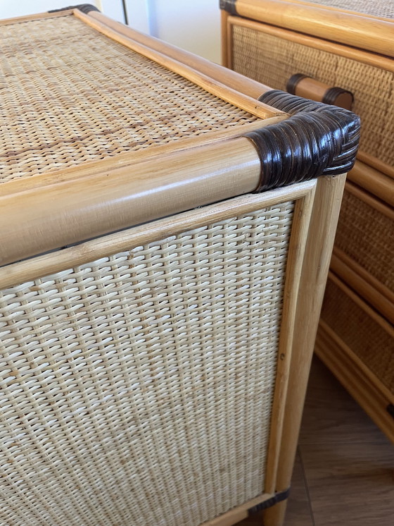 Image 1 of Vintage rotan/ rieten bed met 2 kastjes