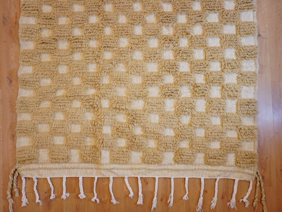 Image 1 of Berberkleed - 250 cm x 154 cm - taupe wol