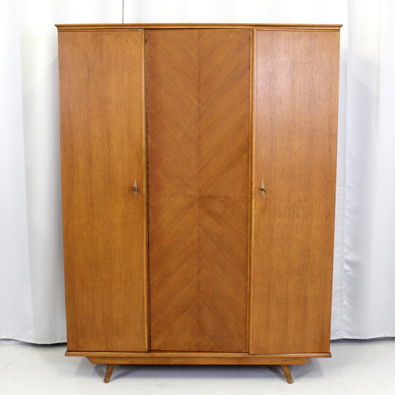Image 1 of Vintage kledingkast