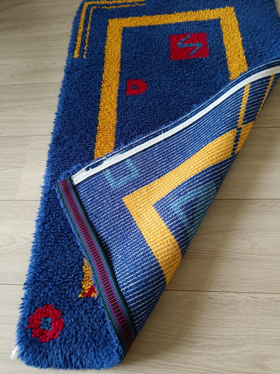 Image 1 of Vintage wand- of vloerkleed jaren 70