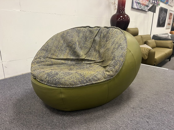 Image 1 of Leolux Bolea Fauteuil groen leer stof