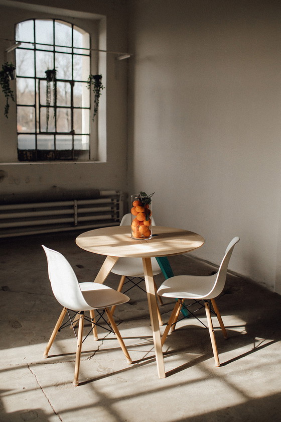 Image 1 of Tilli Stäak ronde tafel massief hout