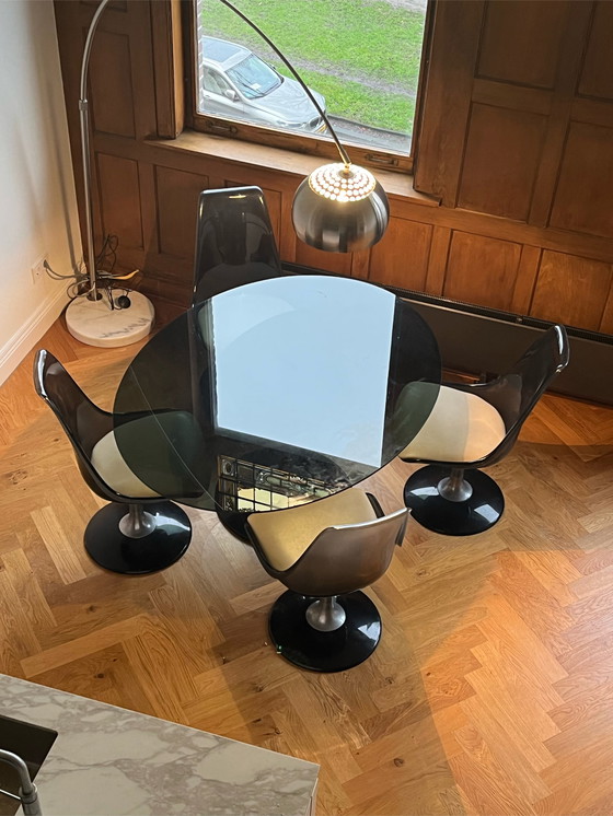 Image 1 of 70s Vintage Tulp Eettafel