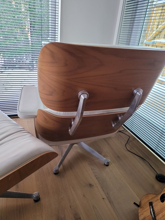 Image 1 of Charles & Ray Eames fauteuil & poef