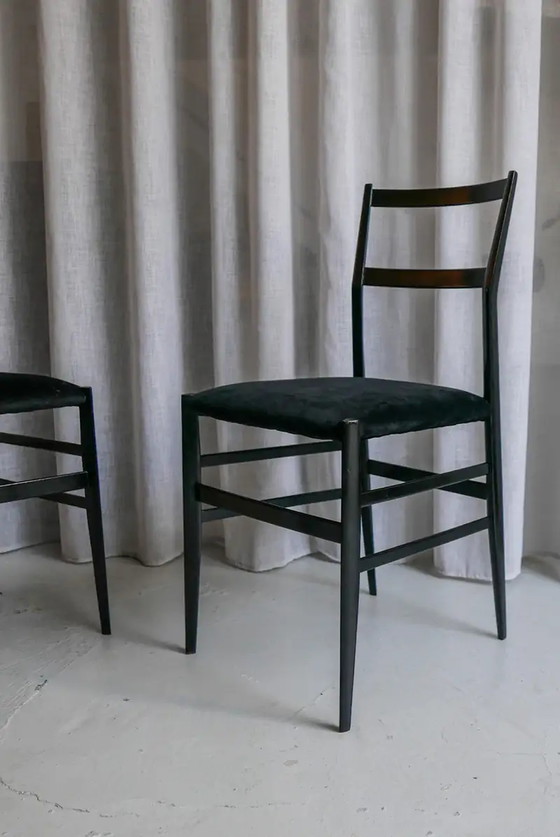 Image 1 of Cassina Superleggera 699 stoel