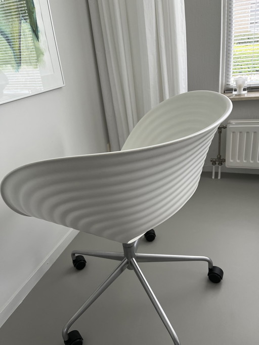 Vitra Tom Vac stoel