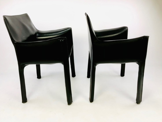 Image 1 of Twee stuks Cab Chairs, type 413 design Mario Bellini voor Cassina in zwart leer