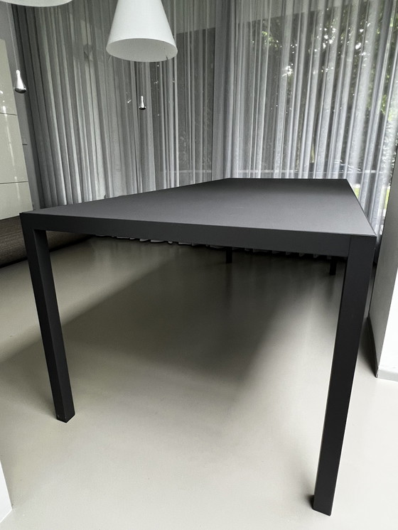 Image 1 of MDF-Italia tafel Lim