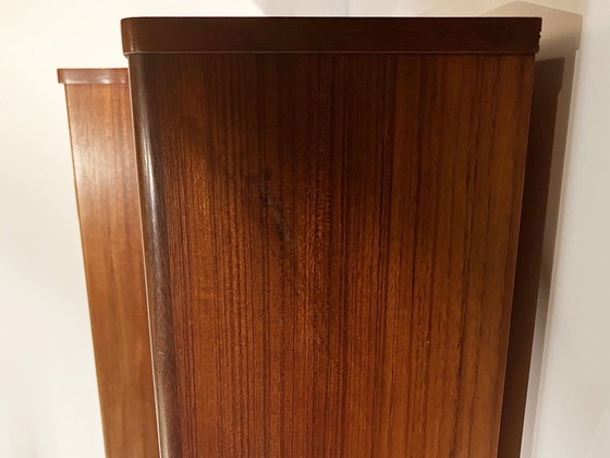 Image 1 of Vintage bureautje in teak fineer Denemarken jaren 60.