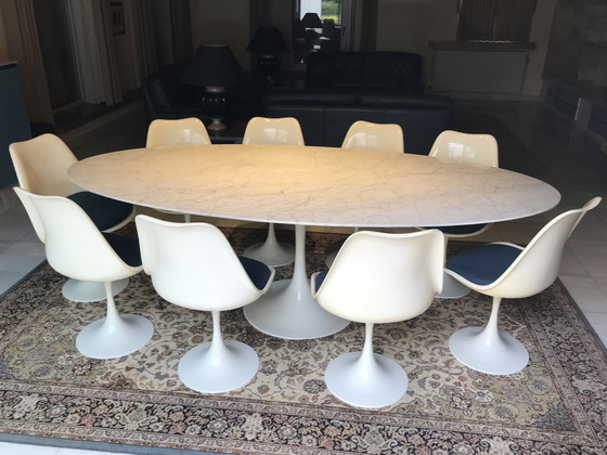 Image 1 of Vintage tulip eetkamerset