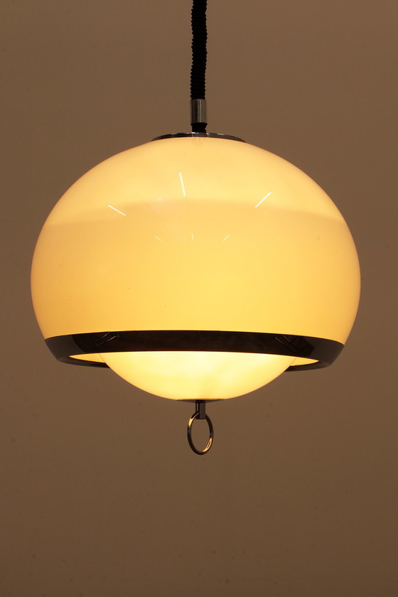 Image 1 of Opaline space age Duitse hanglamp met harmonica koord