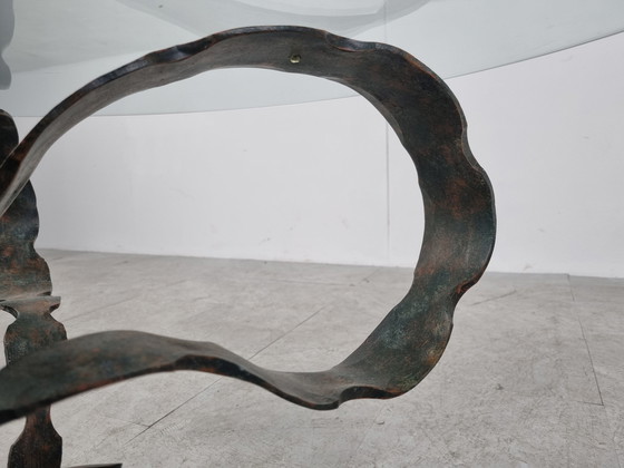 Image 1 of Gebeeldhouwde stalen bloemen salontafel, jaren 70