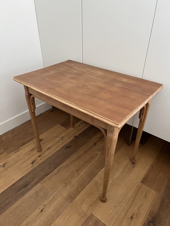 Image 1 of Thonet salontafel gebogen hout