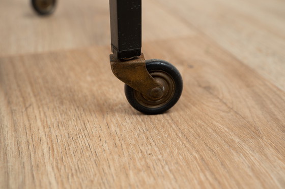 Image 1 of Vintage naaitafel