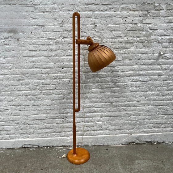 Image 1 of Midcentury vloerlamp hout