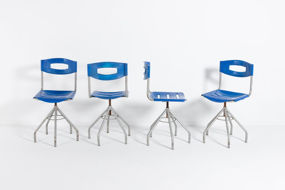 Image 1 of Vintage industriële krukjes