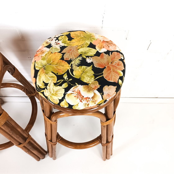 Image 1 of 3x vintage Tiki rotan barkruk