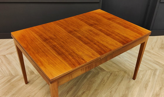 Image 1 of Mid Century eettafel