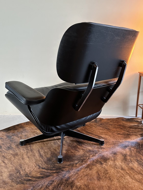 Image 1 of Vitra Eames Lounge Chair & Ottoman