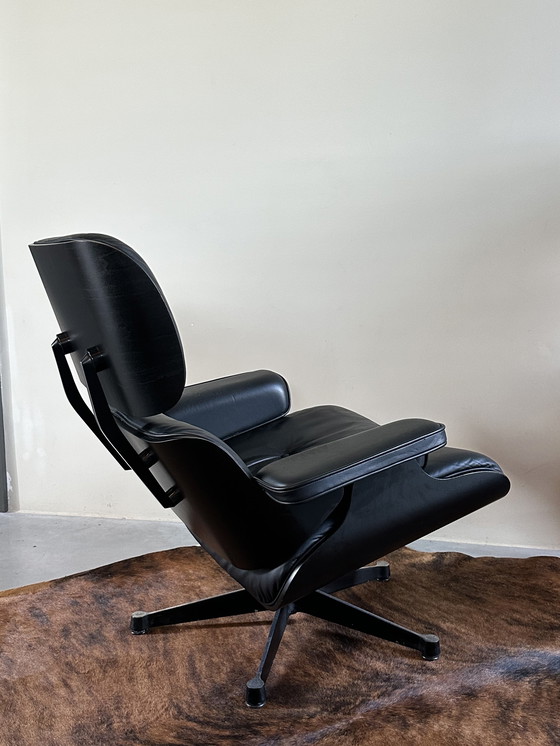 Image 1 of Vitra Eames Lounge Chair & Ottoman