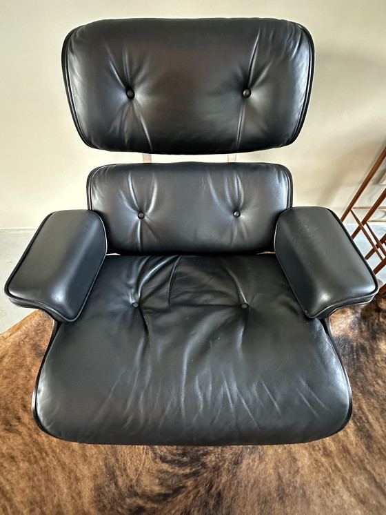 Image 1 of Vitra Eames Lounge Chair & Ottoman