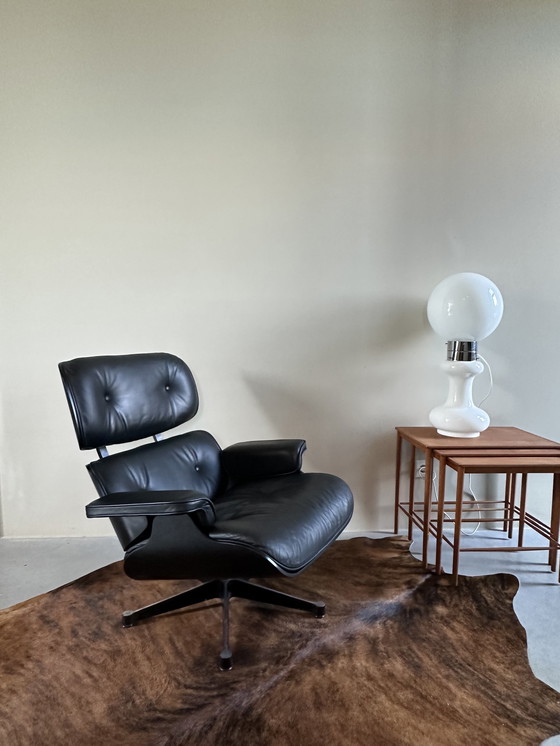 Image 1 of Vitra Eames Lounge Chair & Ottoman