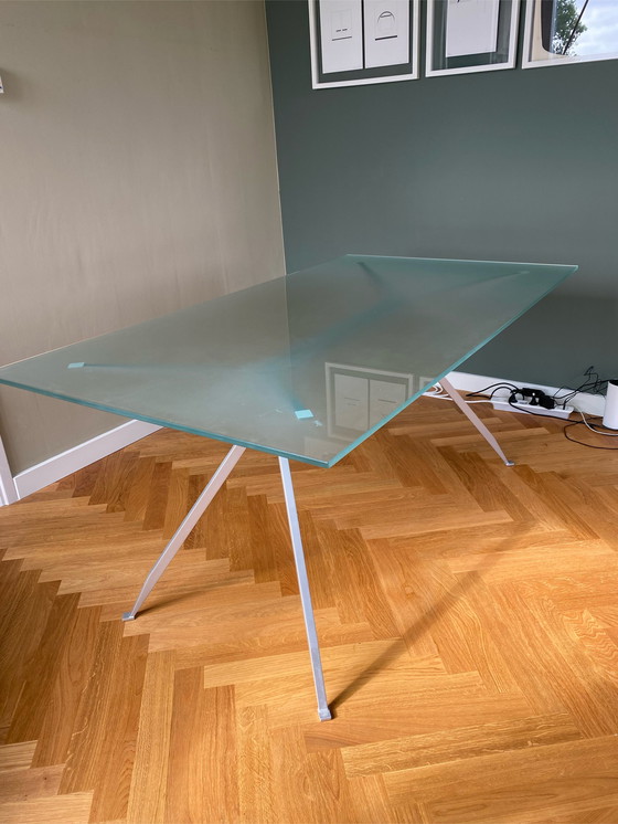 Image 1 of Minotti Jei-tafel