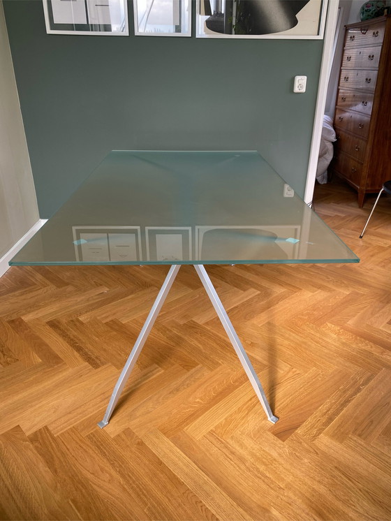 Image 1 of Minotti Jei-tafel