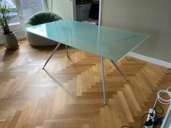 Image 1 of Minotti Jei-tafel