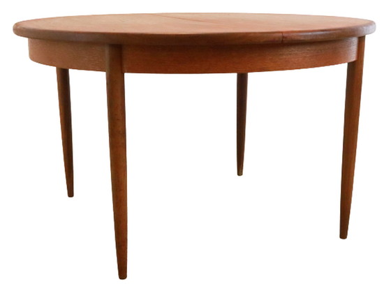 Image 1 of G-Plan Ronde vintage eetkamertafel verlengbaar 'Avebury'