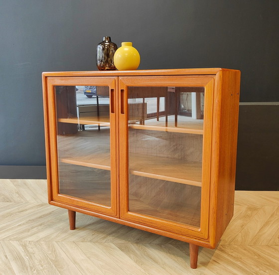 Image 1 of Vintage vitrinekast