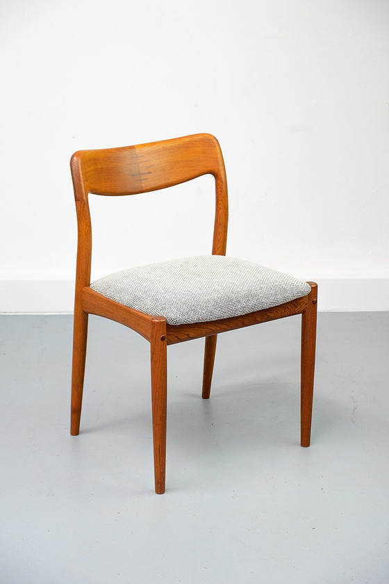 Image 1 of 6x Teak en wollen eetkamerstoelen van Johannes Andersen voor Uldum
