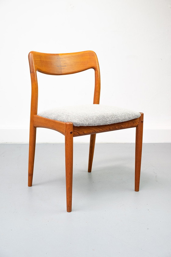 Image 1 of 6x Teak en wollen eetkamerstoelen van Johannes Andersen voor Uldum