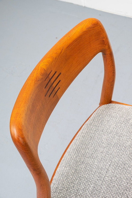 Image 1 of 6x Teak en wollen eetkamerstoelen van Johannes Andersen voor Uldum