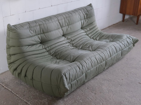 Image 1 of Vintage Michel Ducaroy voor Ligne Roset Togo 3-zits