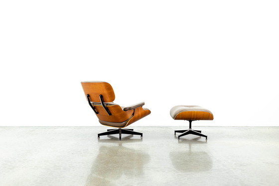 Image 1 of Eames lounge chair+ ottoman 80's edition