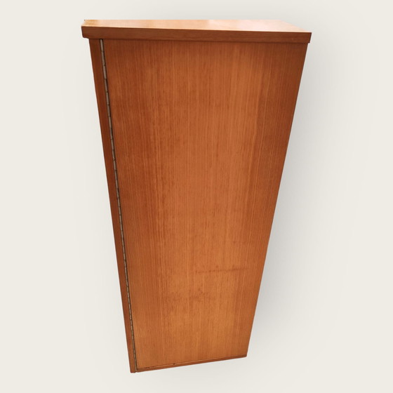 Image 1 of Mid Century kast