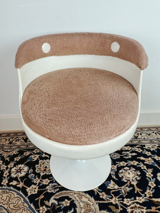 Ronde tulpfauteuil uit de 1970’s