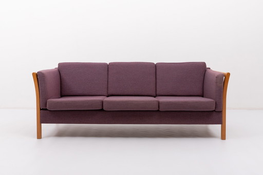 Vintage Deens design driezitsbank in auberginewol