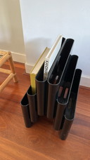 Kartell Giotto Stoppino tijdschriftenrek