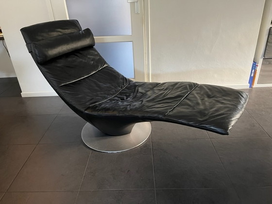 Image 1 of Natuzzi Italia lounge chair leer / chaise lounge kleur black