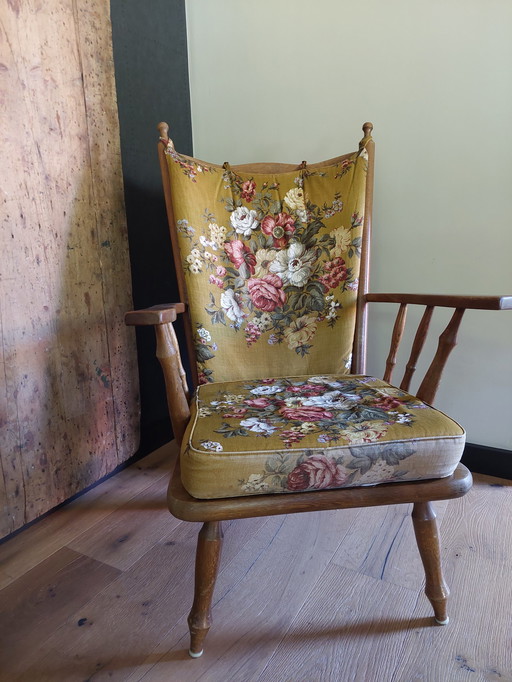 Vintage Scandinavische spijlenstoel